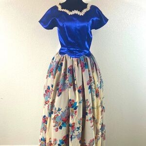 Vintage Handmade Women Dress & Aproximadamente Size M